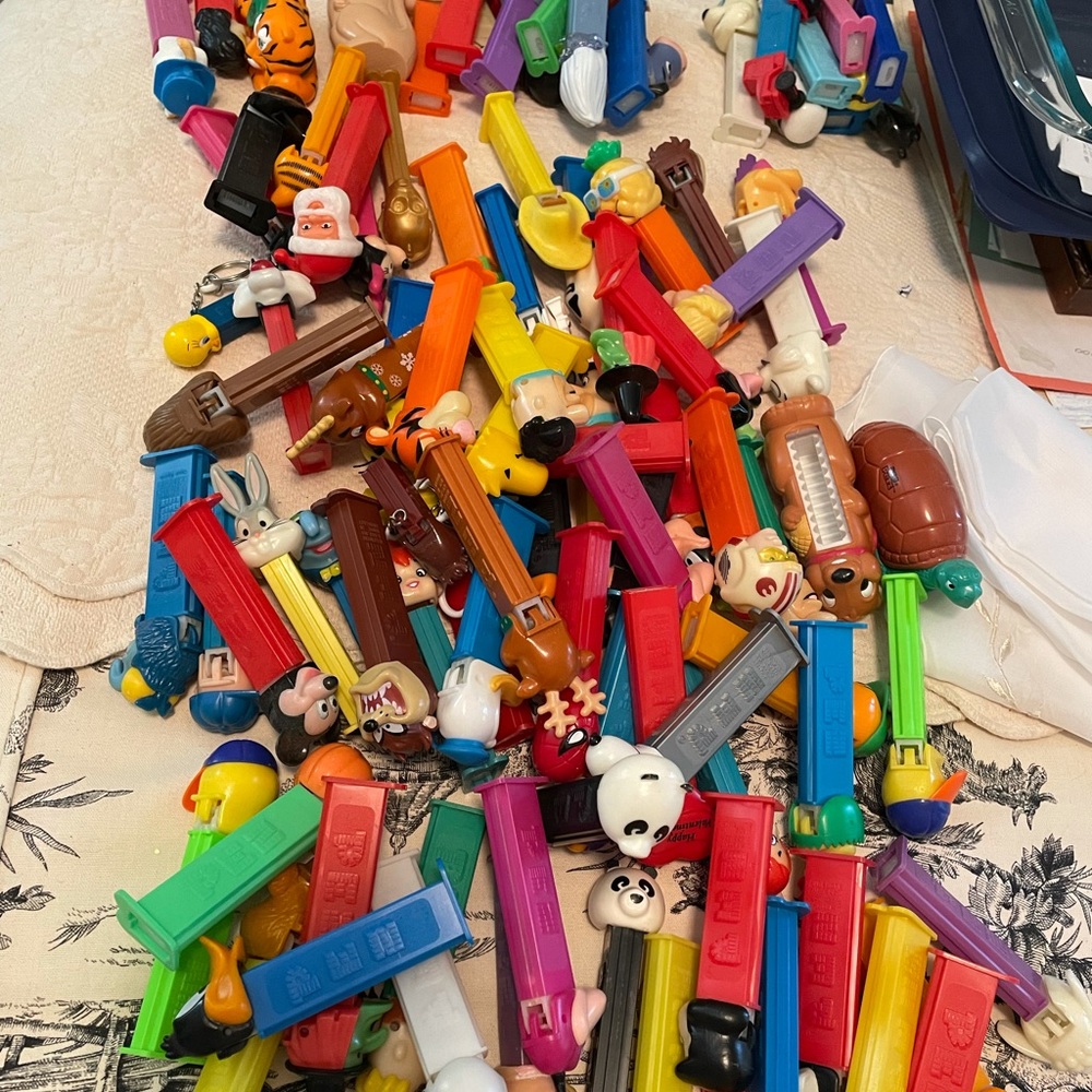 100 PEZ Dispensers, all varieties!